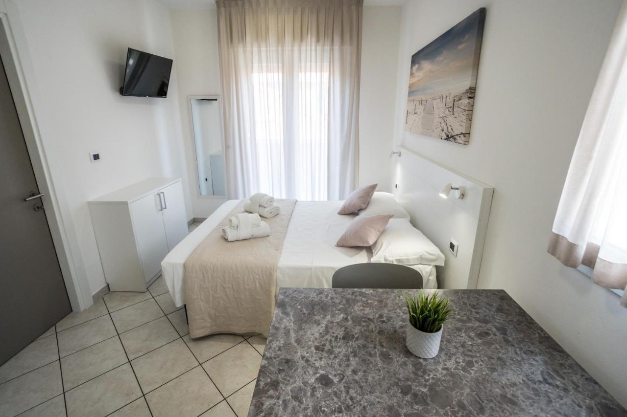 Rimini Bay Suites&Residence Exterior foto