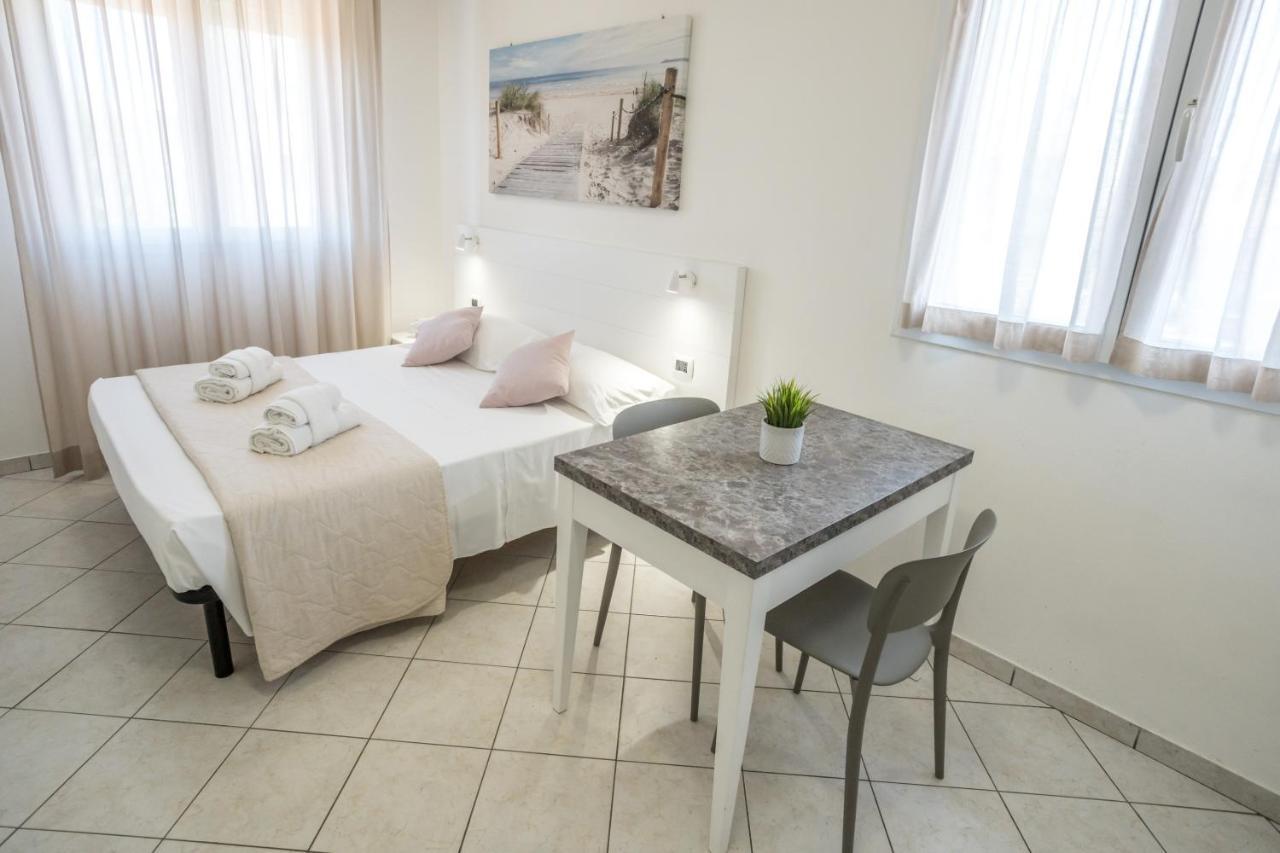 Rimini Bay Suites&Residence Exterior foto