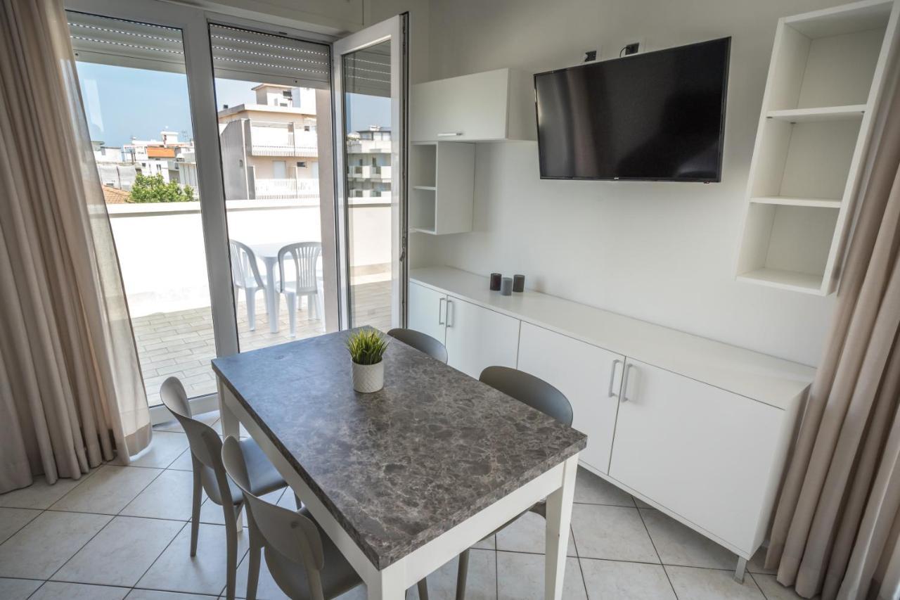 Rimini Bay Suites&Residence Exterior foto