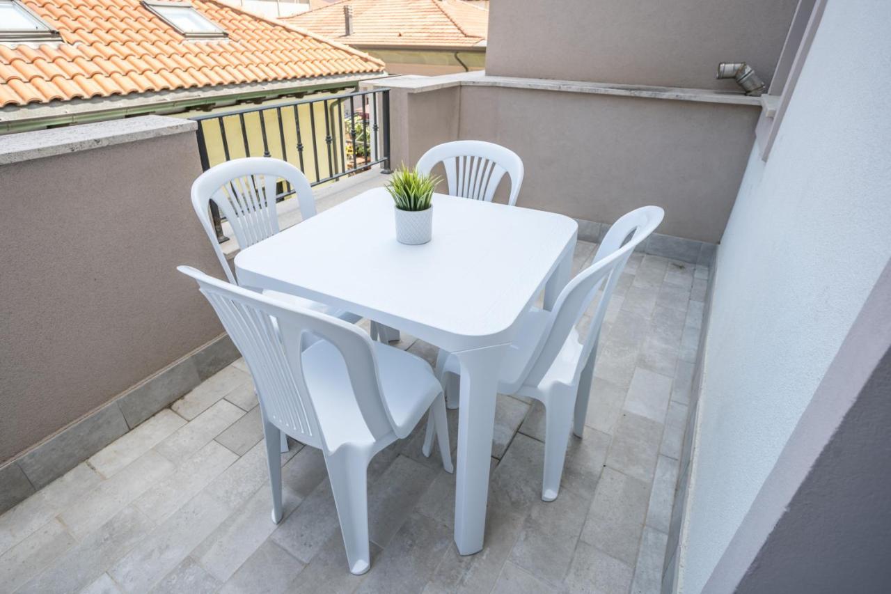 Rimini Bay Suites&Residence Exterior foto