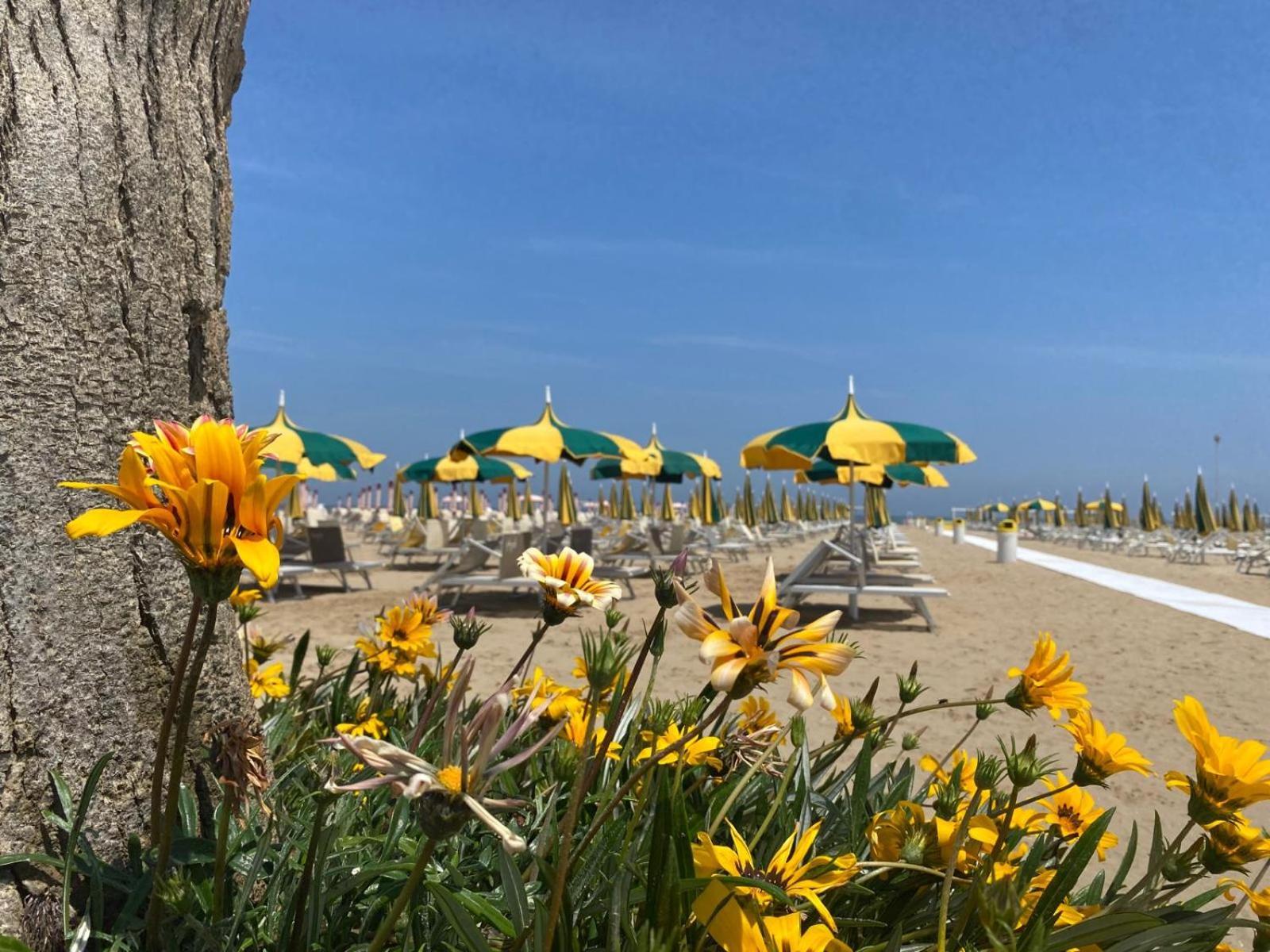 Rimini Bay Suites&Residence Exterior foto
